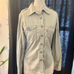 Levi’s green khaki shirt